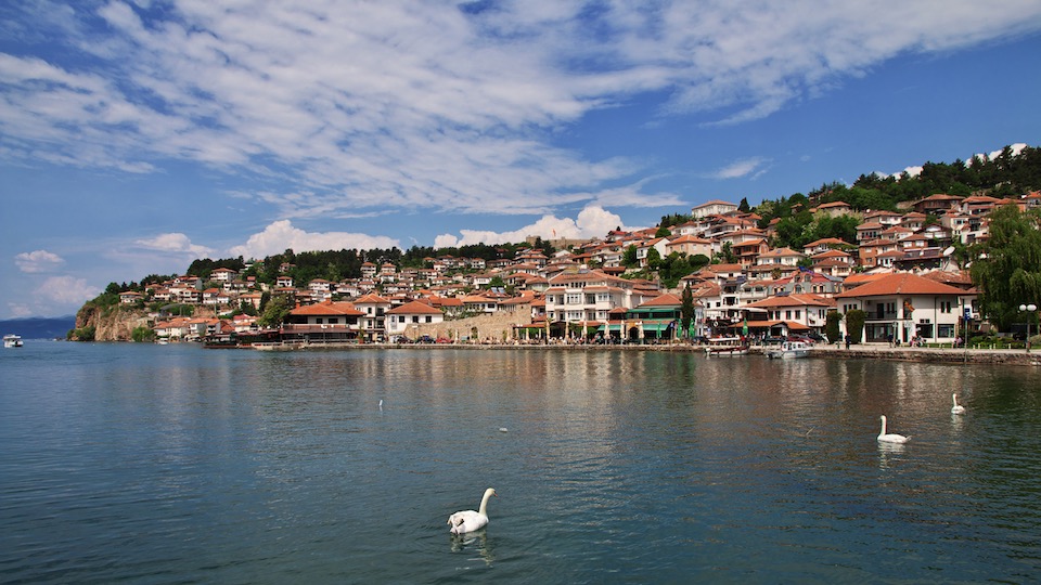 Комисијата за управување со природното и културното наследство на Охридскиот регион