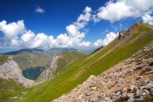 Комисијата за управување со природното и културното наследство на Охридскиот регион